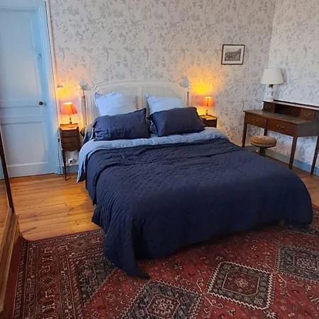 D'hotes De Charme Dans Maison De Maitre Xixeme *