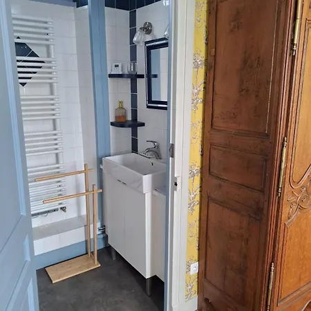 فندق مبيت وإفطار D'hotes De Charme Dans Maison De Maitre Xixeme