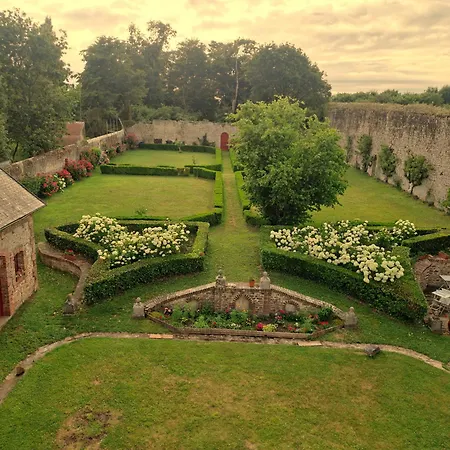 Bed & Breakfast D'hotes De Charme Dans Maison De Maitre Xixeme Periers