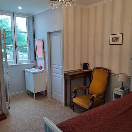 Bed & Breakfast D'hotes De Charme Dans Maison De Maitre Xixeme *